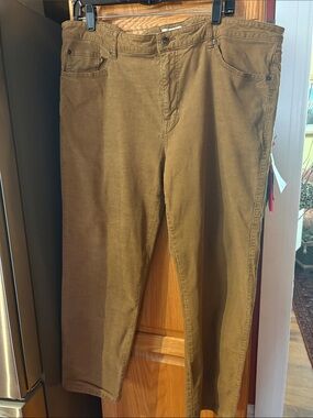 Peter Millar Men's Corduroy Pants in Brown